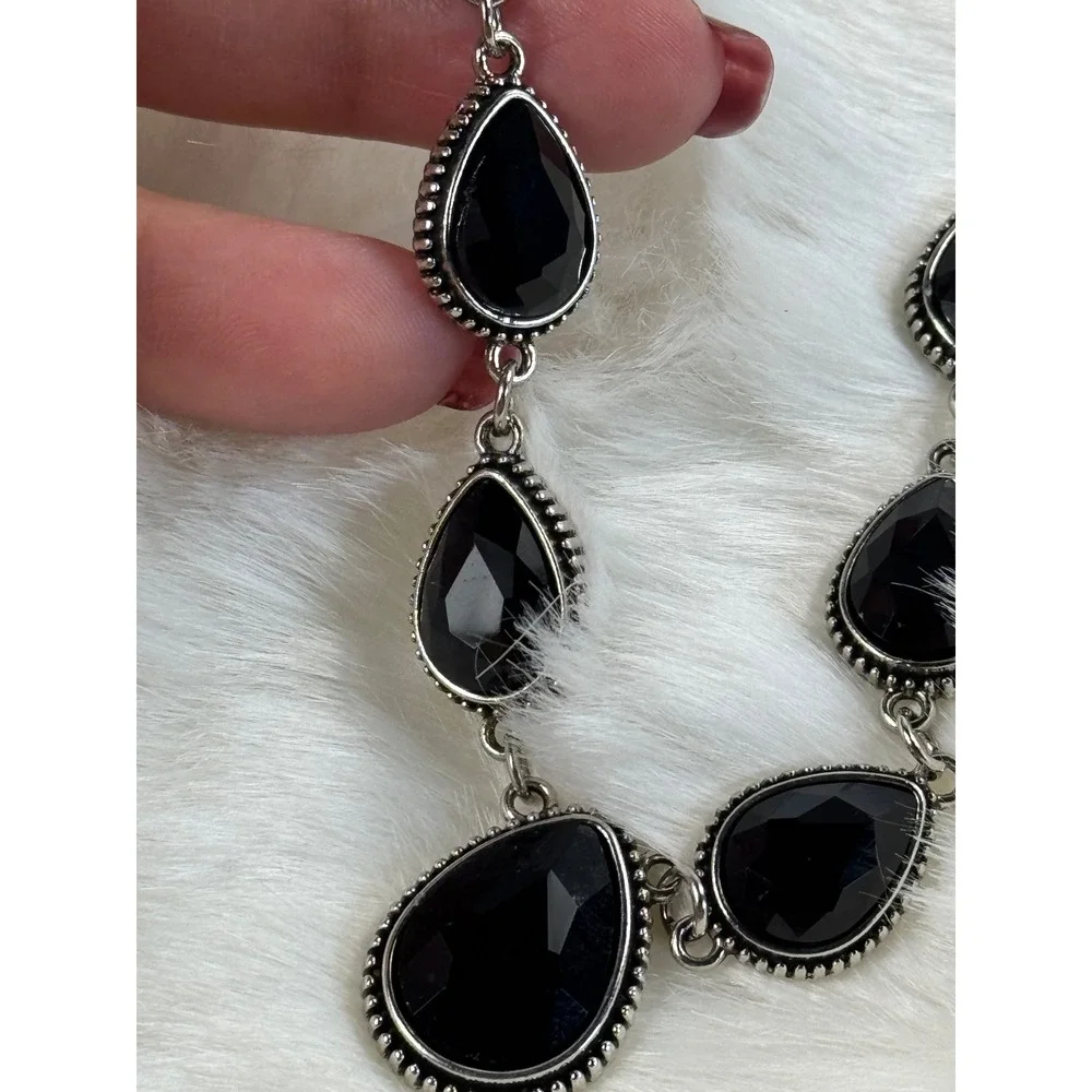 Black Teardrop Crystal Necklace and Earring‎ Set Silver Tone Bib Statement